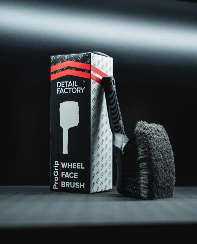 YumCars - Face Brush / Detail Factory